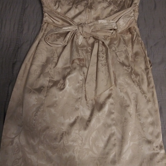 Strapless dress - Picture 3 of 4